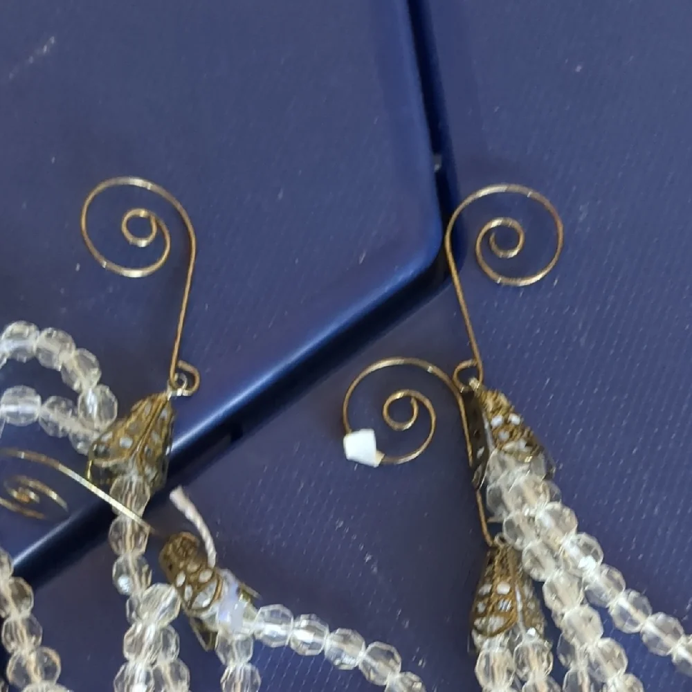 NWOT Pier1 imports Glam Holiday Swags